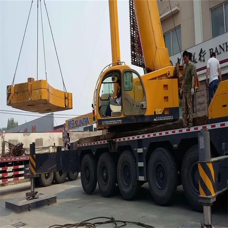 池州池州当地吊车出租|机器吊装|75吨|工厂搬迁服务实景